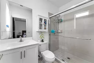 1461 SE 26th Rd, Homestead, FL 33035 - Photo 9