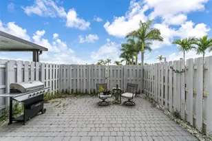 1461 SE 26th Rd, Homestead, FL 33035 - Photo 1