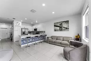 1461 SE 26th Rd, Homestead, FL 33035 - Photo 15