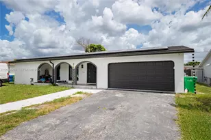 12021 NW 29th Pl, Sunrise, FL 33323 - Photo 31