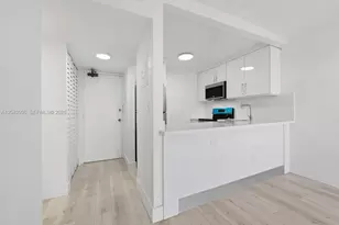 401 Ocean Dr, Miami Beach, FL 33139 - Photo 7