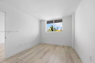 401 Ocean Dr, Miami Beach, FL 33139 - Photo 19