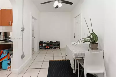 1563 SW 2nd St, Miami, FL 33135 - Photo 25