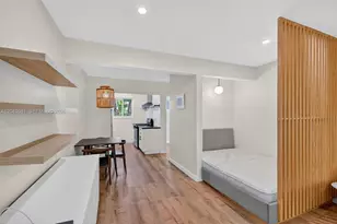 428 Collins Ave, Miami Beach, FL 33139 - Photo 13