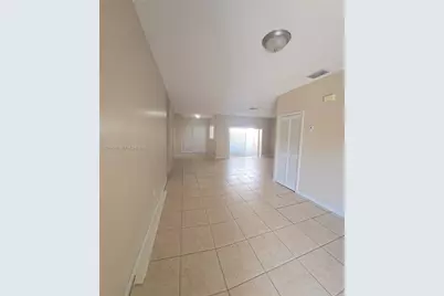 14236 SW 148th Ave, Miami, FL 33196 - Photo 9