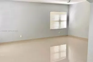 3965 NE 15th St, Homestead, FL 33033 - Photo 5