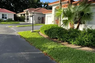 5758 NW 97th Pl, Doral, FL 33178 - Photo 13