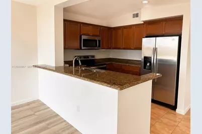 888 S Douglas Rd #810, Coral Gables, FL 33134 - Photo 5