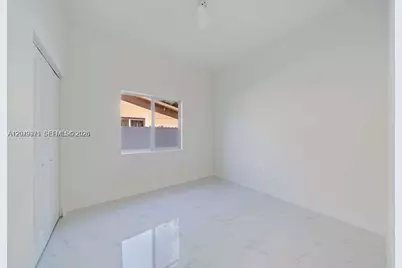 2936 NW 27th St #2936, Miami, FL 33142 - Photo 5