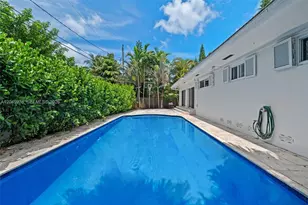 11530 NE 22nd Dr, North Miami, FL 33181 - Photo 33