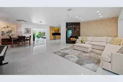 11530 NE 22nd Dr, North Miami, FL 33181 - Photo 1