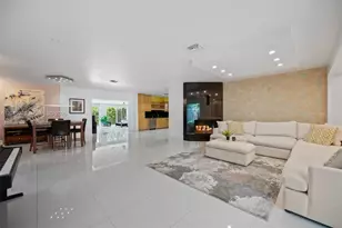 11530 NE 22nd Dr, North Miami, FL 33181 - Photo 1