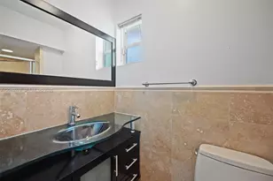 11530 NE 22nd Dr, North Miami, FL 33181 - Photo 31