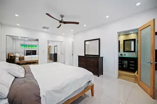 11530 NE 22nd Dr, North Miami, FL 33181 - Photo 23