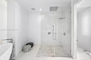 300 Sunny Isles Blvd, Sunny Isles Beach, FL 33160 - Photo 23