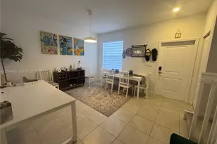 1886 SE 26th Rd, Homestead, FL 33035 - Photo 3