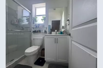 1886 SE 26th Rd #1886, Homestead, FL 33035 - Photo 19