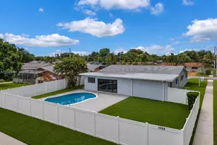1900 N 48th Ave, Hollywood, FL 33021 - Photo 11