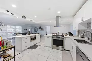 9771 NW 24th Pl, Sunrise, FL 33322 - Photo 13