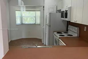 2911 SE 13th Rd, Homestead, FL 33035 - Photo 5
