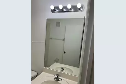 2911 SE 13th Rd #204-40, Homestead, FL 33035 - Photo 17