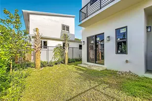 3730 SW 28th St, Miami, FL 33134 - Photo 37