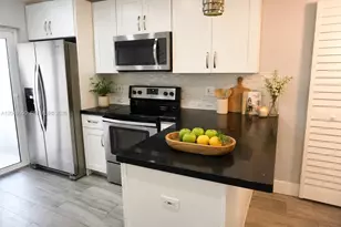 7787 W 29th Ln, Hialeah, FL 33018 - Photo 3