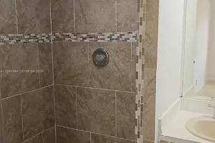9022 NW 28th Dr, Coral Springs, FL 33065 - Photo 9