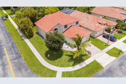 7569 Parkside Ln, Margate, FL 33063 - Photo 61