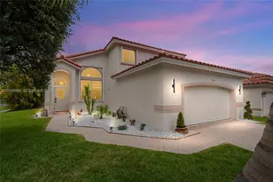 7569 Parkside Ln, Margate, FL 33063 - Photo 3