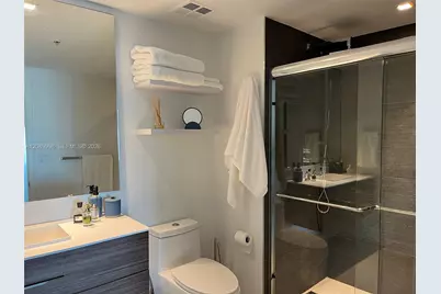335 S Biscayne Blvd #4207, Miami, FL 33131 - Photo 17