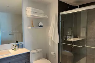 335 S Biscayne Blvd, Miami, FL 33131 - Photo 17