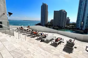 335 S Biscayne Blvd, Miami, FL 33131 - Photo 25