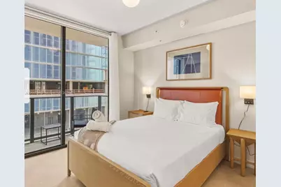 11 NE 6th St #1506, Miami, FL 33132 - Photo 21