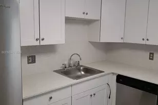 500 Executive Center Dr, West Palm Beach, FL 33401 - Photo 3