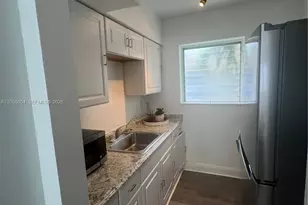 7720 Harding Ave, Miami Beach, FL 33141 - Photo 11