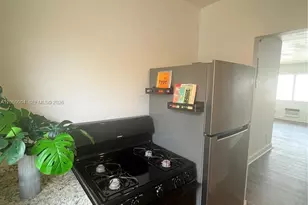 7720 Harding Ave, Miami Beach, FL 33141 - Photo 15