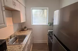 7720 Harding Ave, Miami Beach, FL 33141 - Photo 9
