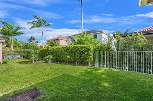 1414 Banyan Way, Weston, FL 33327 - Photo 5