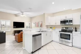 1414 Banyan Way, Weston, FL 33327 - Photo 7
