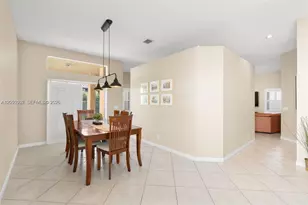 1414 Banyan Way, Weston, FL 33327 - Photo 11