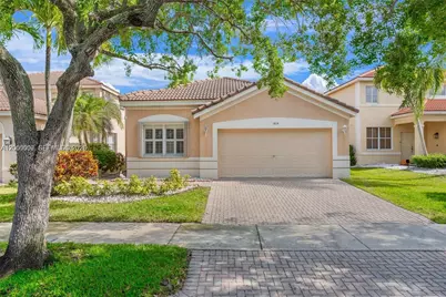 1414 Banyan Way, Weston, FL 33327 - Photo 1