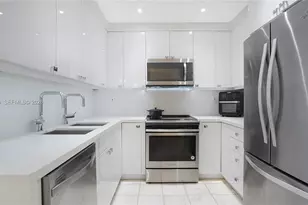 4301 Collins Ave, Miami Beach, FL 33140 - Photo 3