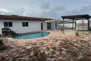 10835 SW 154th Terrace, Miami, FL 33157 - Photo 3