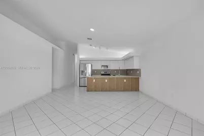 8967 NW 146th Ter, Miami Lakes, FL 33018 - Photo 15