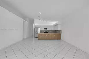 8967 NW 146th Terrace, Miami Lakes, FL 33018 - Photo 15