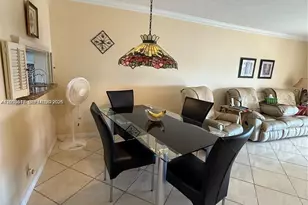 4800 Hillcrest Ln, Hollywood, FL 33021 - Photo 5