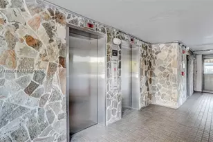 4800 Hillcrest Ln, Hollywood, FL 33021 - Photo 21