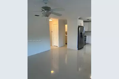 1745 SW 21st St #Front, Miami, FL 33145 - Photo 3