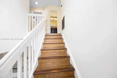 9847 Fairway Cove Ln, Plantation, FL 33324 - Photo 57